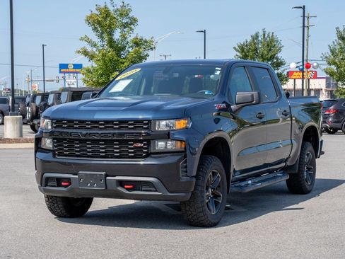 Used 2020 Chevrolet Silverado 1500 Custom Trail Boss w/ Custom Convenience Package AWD/4WD image 3