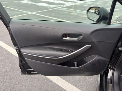 Used 2022 Toyota Corolla SE image 11