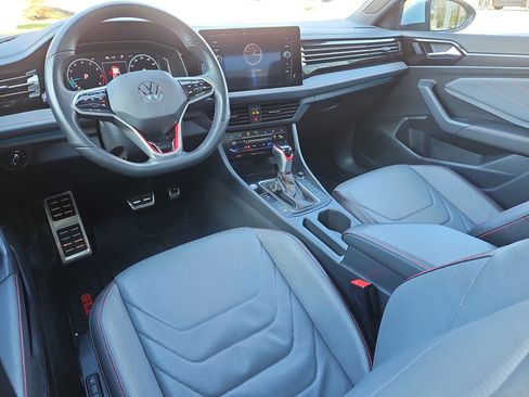 Certified 2025 Volkswagen Jetta GLI Autobahn image 3