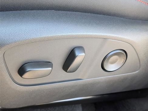 New 2026 Chevrolet Traverse Z71 image 19