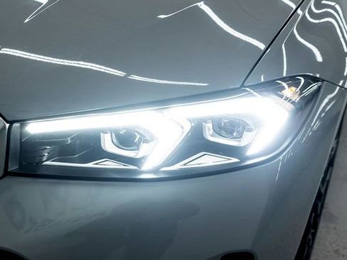 Used 2025 BMW 330i xDrive  w/ M-Sport Package image 43