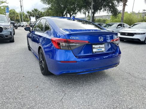 Used 2024 Honda Civic Sport image 4