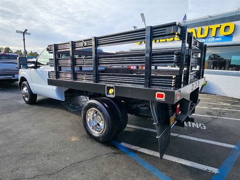 Used 2015 Ford F350 XL image 3