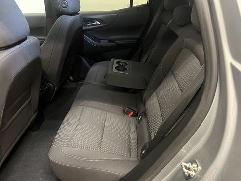 Used 2025 Chevrolet Equinox LT image 24