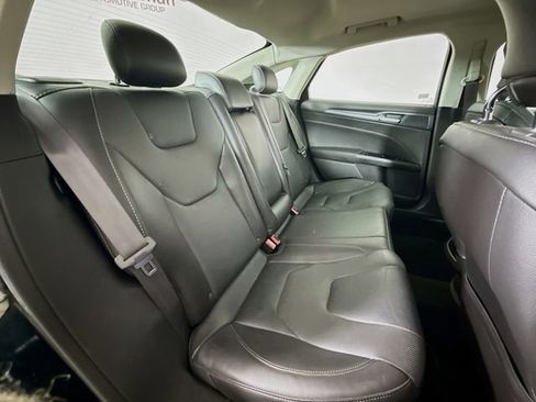 Used 2014 Ford Fusion Titanium image 26