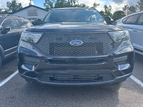 Used 2020 Ford Explorer 4WD Police Interceptor w/ Ready For The Road Package image 2