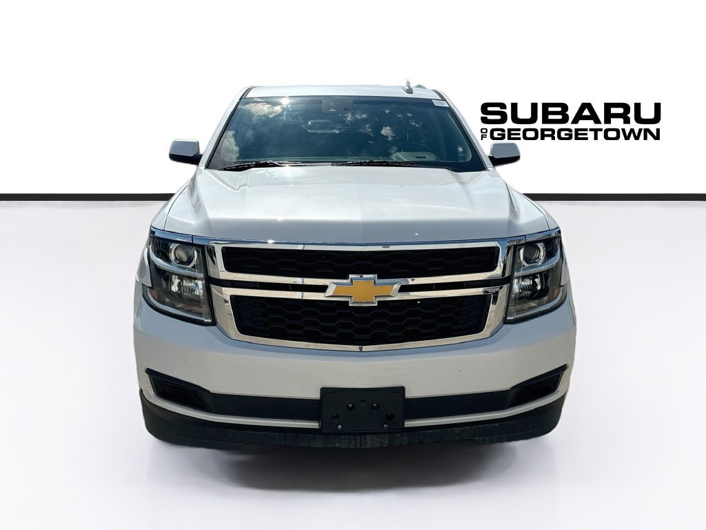 Used 2018 Chevrolet Suburban LT RWD image 2