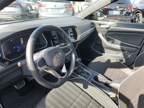 Certified 2024 Volkswagen Jetta Sport image 17