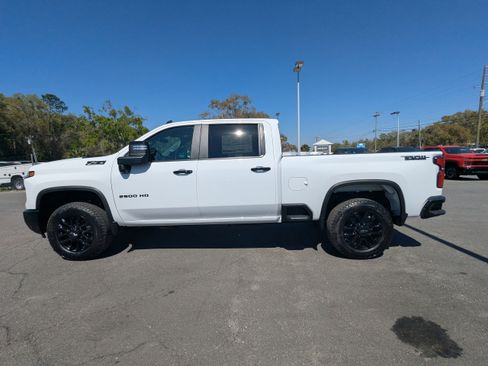 New 2026 Chevrolet Silverado 2500 LT w/ Trail Boss Package AWD/4WD image 7