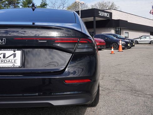 Used 2024 Honda Accord EX image 16