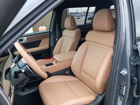 New 2026 Hyundai Santa Fe Limited AWD/4WD image 17