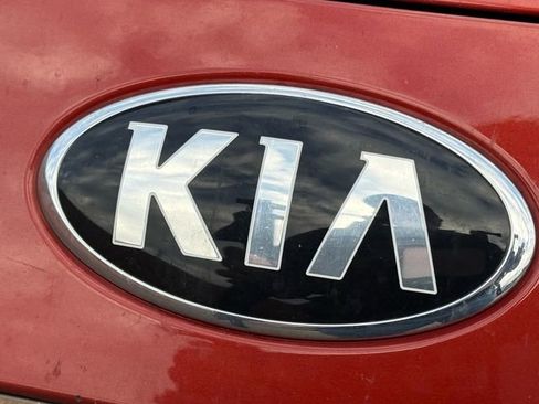 Used 2020 Kia Forte GT-Line w/ GT-Line Premium Package image 9