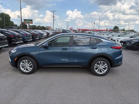 New 2026 Buick Envista Preferred FWD image 3