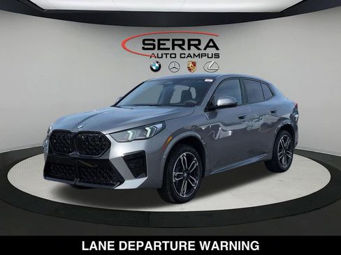 New 2026 BMW X2 xDrive28i w/ Technology Package AWD/4WD image 7
