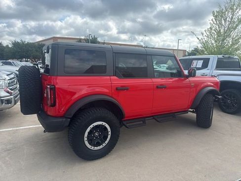Used 2024 Ford Bronco Badlands w/ Sasquatch Package AWD/4WD image 3
