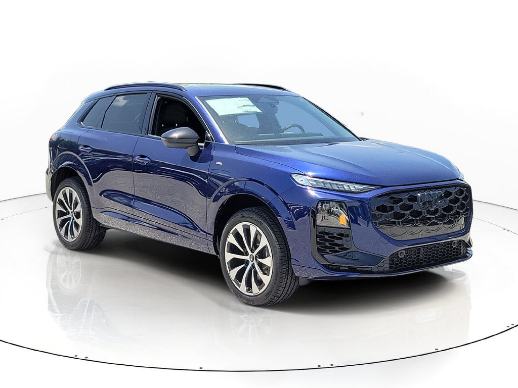 New 2026 Audi Q3 quattro 2.0T AWD/4WD image 1