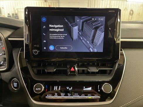 Certified 2024 Toyota Corolla SE image 18