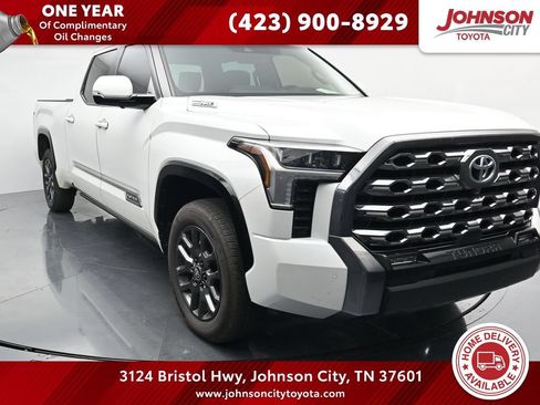 Used 2026 Toyota Tundra Platinum AWD/4WD image 1