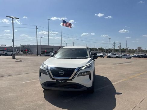 Certified 2023 Nissan Rogue S FWD image 7