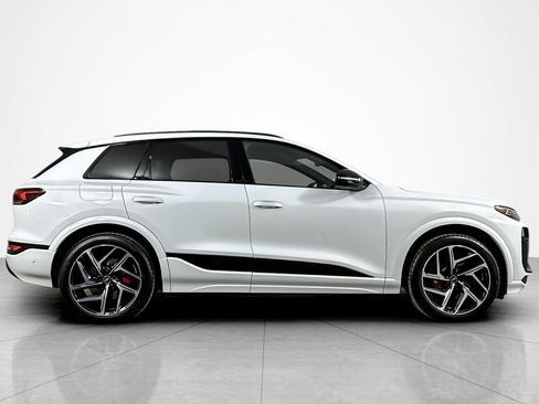 New 2025 Audi SQ6 e-tron Premium Plus image 7