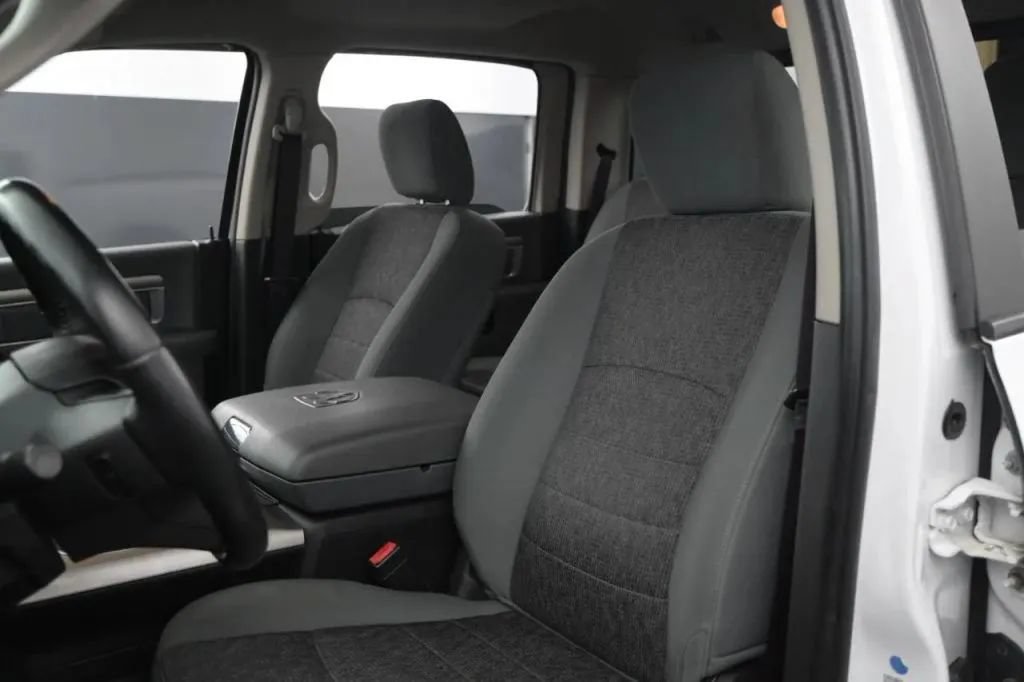 Used 2018 RAM 1500 Big Horn AWD/4WD image 41