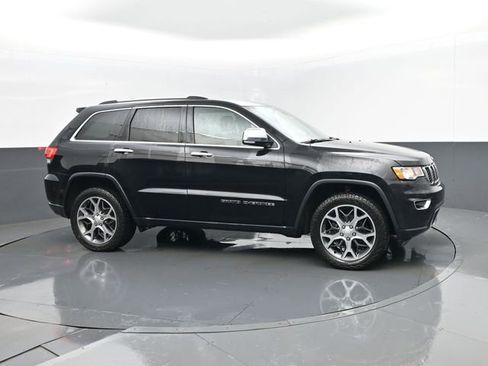 Used 2019 Jeep Grand Cherokee Limited w/ Trailer Tow Group IV AWD/4WD image 25