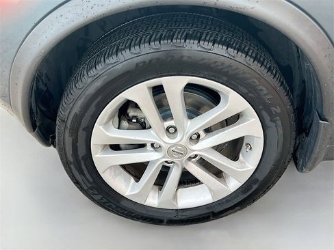 Used 2013 Nissan Juke SV image 29