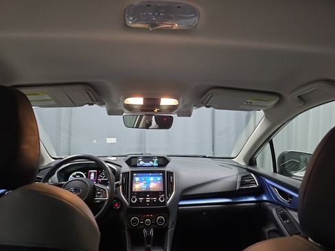 Used 2022 Subaru Crosstrek Hybrid image 16