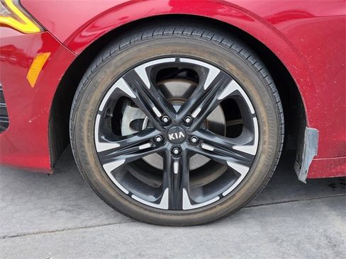 Used 2021 Kia K5 GT-Line image 12