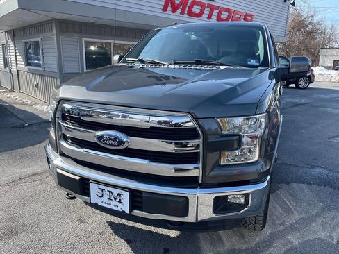 Used 2015 Ford F150 Lariat w/ Trailer Tow Package image 3