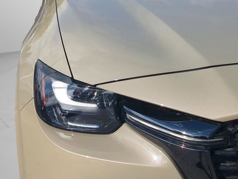 Certified 2025 MAZDA CX-70 3.3 Turbo S w/ Premium Package image 8