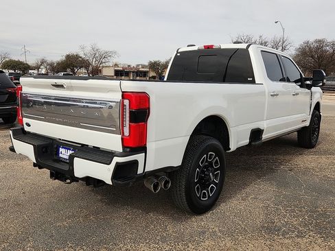 Used 2024 Ford F350 Platinum image 3