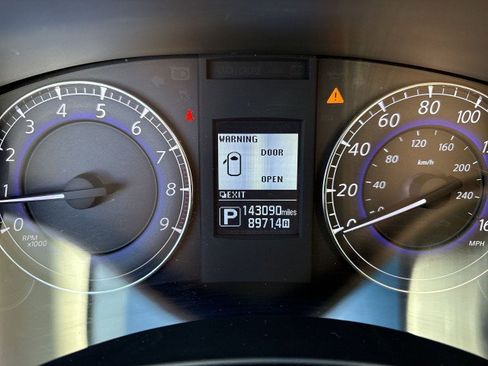 Used 2016 INFINITI QX50 AWD w/ Deluxe Touring Package image 10