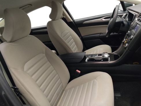 Used 2018 Ford Fusion S FWD image 21
