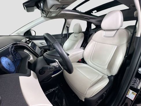 Used 2023 Hyundai Tucson Limited image 18