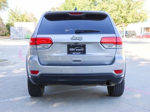 Used 2018 Jeep Grand Cherokee Limited image 6