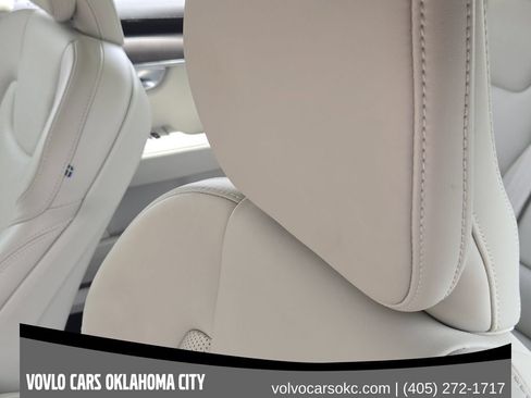 Certified 2023 Volvo S90 B6 Ultimate w/ Protection Package Premier AWD/4WD image 17
