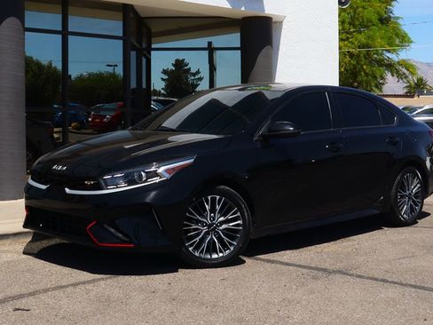 Used 2022 Kia Forte GT-Line image 2