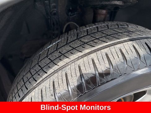 Used 2020 Toyota RAV4 Limited image 12