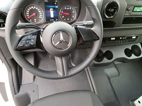 New 2026 Mercedes-Benz Sprinter 144 Cargo image 17