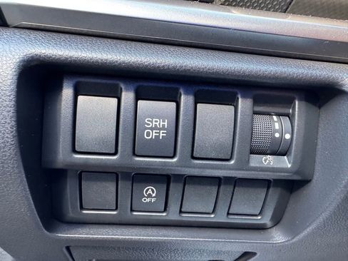 Used 2023 Subaru Forester Premium AWD/4WD image 6