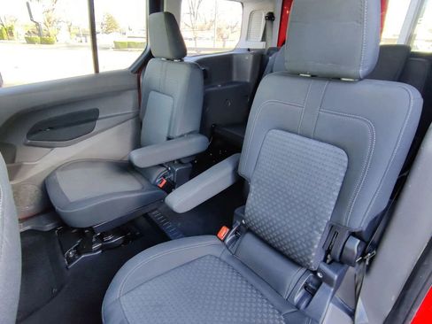 Used 2020 Ford Transit Connect XLT FWD image 19