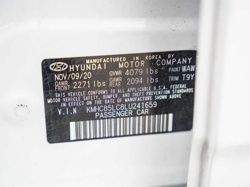 Used 2020 Hyundai Ioniq SEL image 25