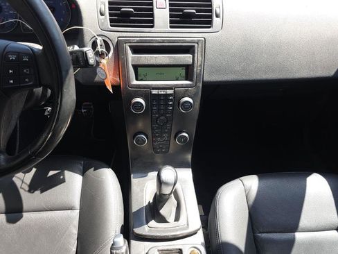 Used 2010 Volvo C30 T5 R-Design FWD image 10