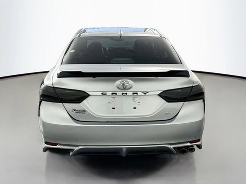 Used 2023 Toyota Camry SE w/ Convenience Package FWD image 6