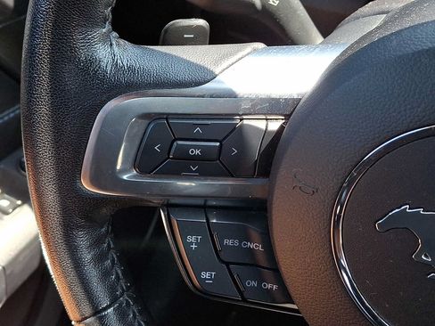 Certified 2017 Ford Mustang Coupe RWD image 18