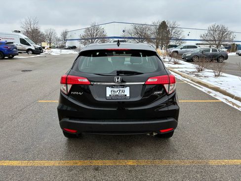 Used 2022 Honda HR-V LX image 6