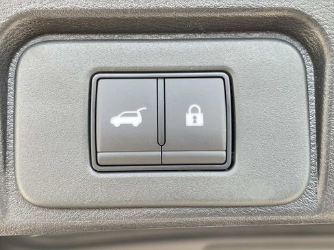 New 2026 Nissan Rogue SV w/ Cold Weather Package AWD/4WD image 13