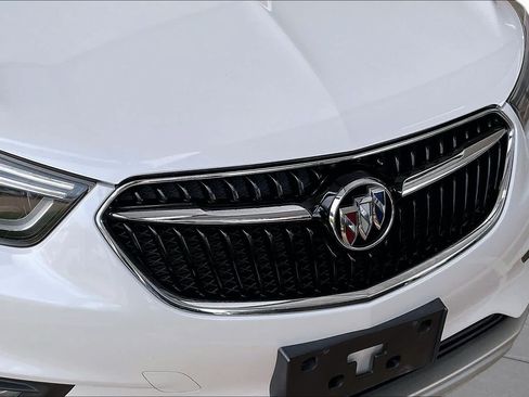Used 2018 Buick Encore Essence AWD/4WD image 30