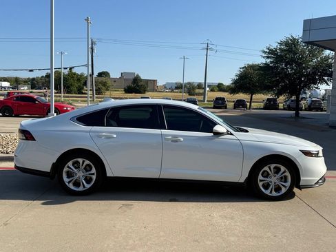 Used 2024 Honda Accord LX image 6